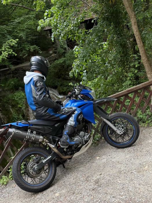 Yamaha XT660X supermoto