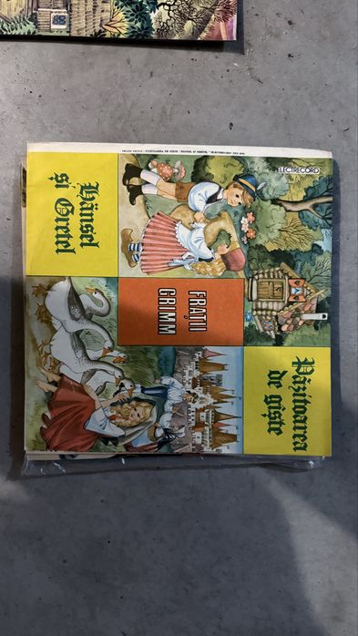 Viniluri (discuri pickup) electrecord povesti/colinde/limbi straine