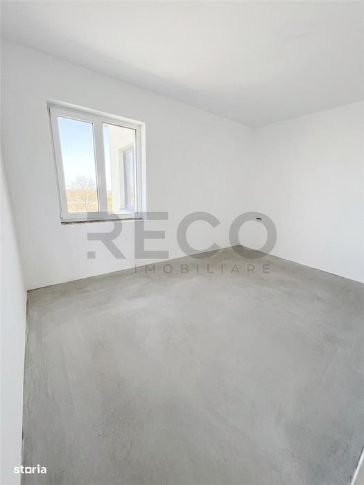 RECO casa 5 camere în Santandrei