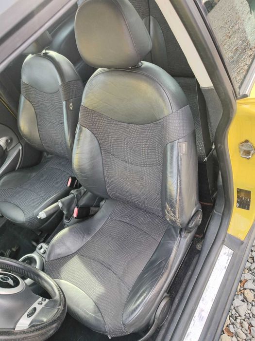 Mini Cooper R50 на части 1.6