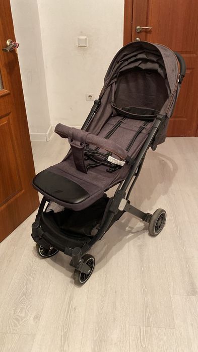 Детская коляска в хорошем состоянии