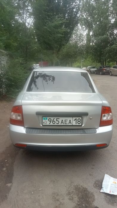 Продам машину приору