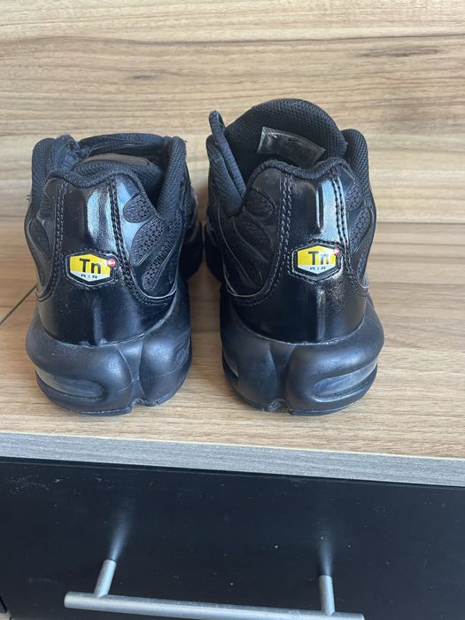 Маратонки NIKE  Tn