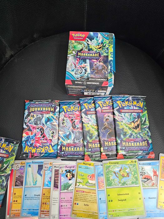 Покемон карти 60 броя