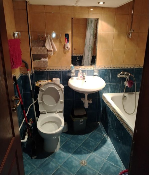 Дава се под наем Тристаен апартамент в Пловдив, Център - 70 кв.м за 450 € - Снимка #5