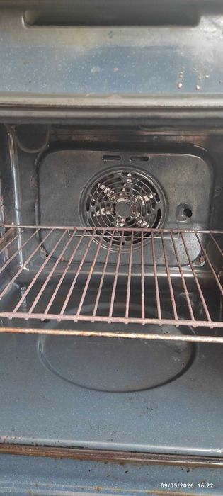 Фурна за вграждане Hotpoint