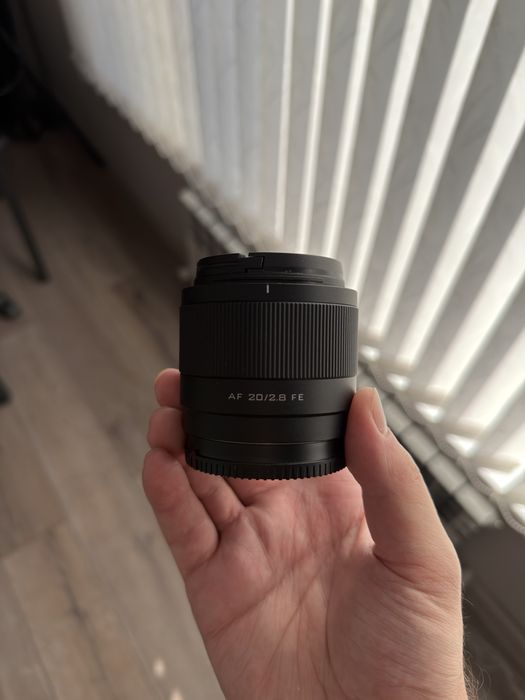 Обьектив viltrox 20mm f2.8 sony e