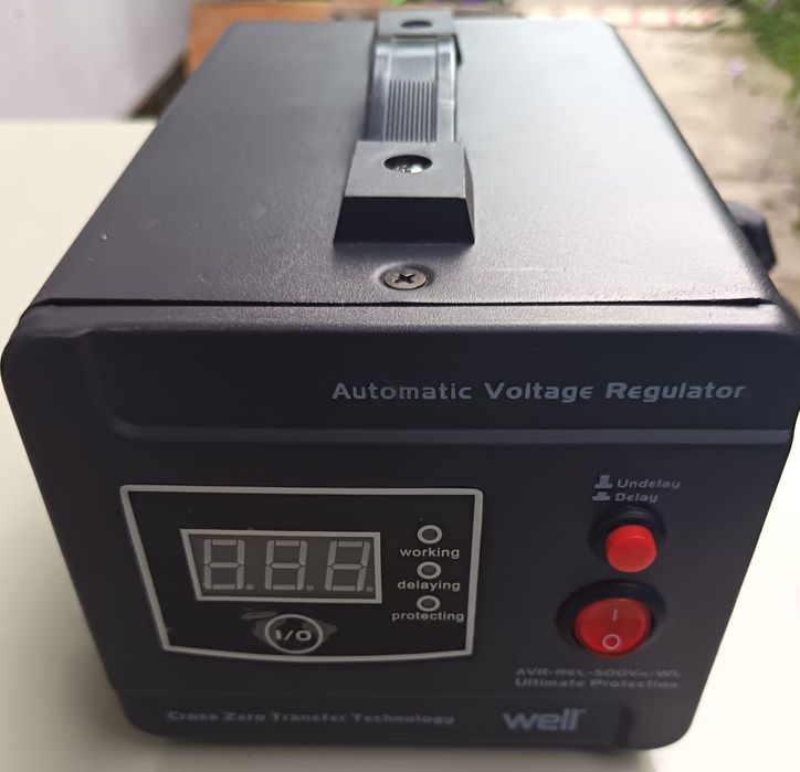 Stabilizator de tensiune