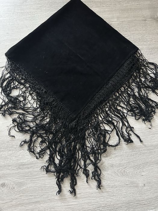 Batic traditional si saculet