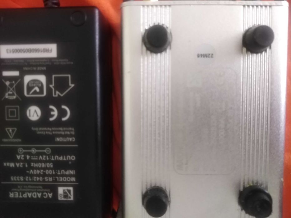 Mini-amplificatoare , alimentare si la 12V auto