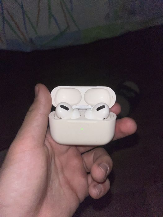 Айрподс про продаеться