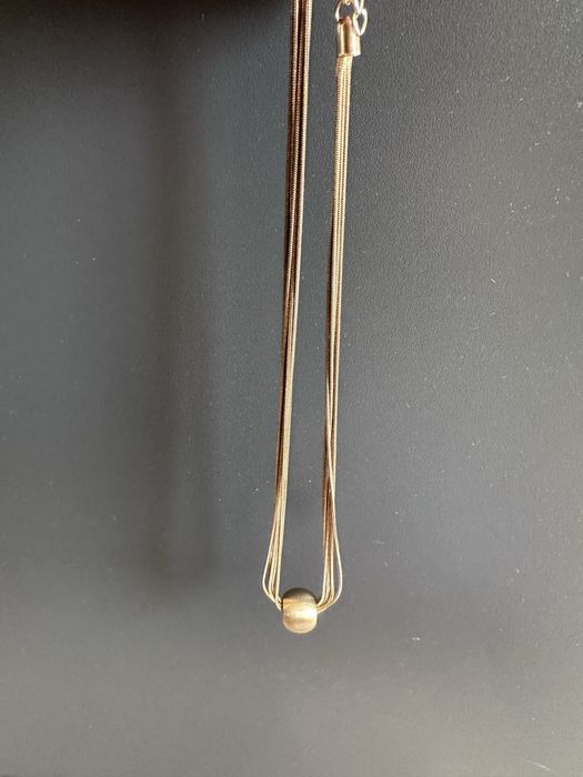 Дамско колие в медено златист цвят