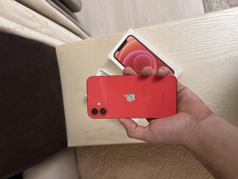 Продамм айфон 12