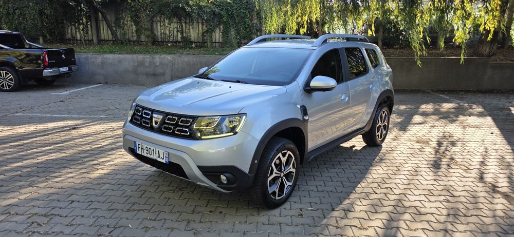 Dacia Duster Prestige 2wd// 1332 cmc euro 6 benzina//