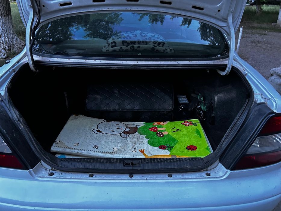 Продам машина Daewoo Leganza