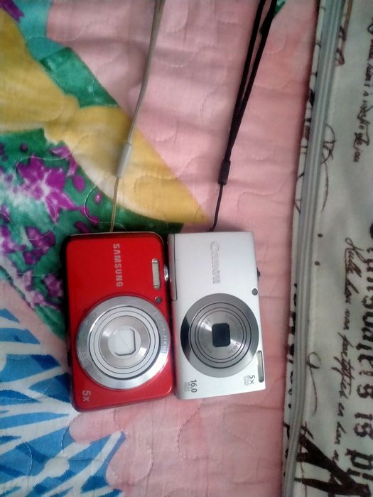 Продам 2 фотоаппарата