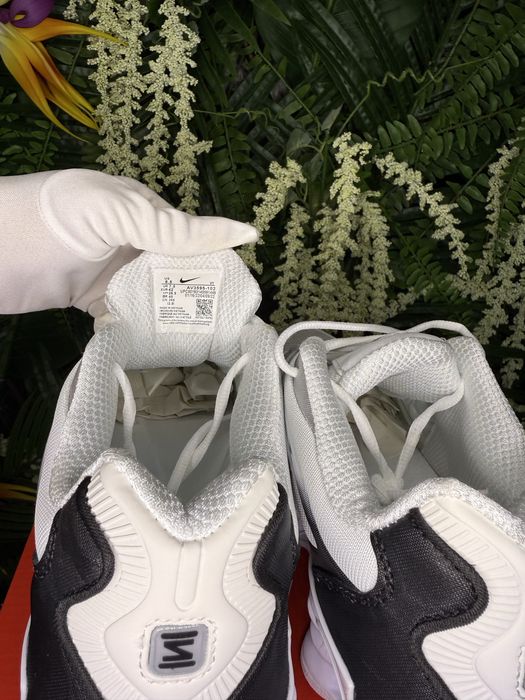 Nike Shox TL Black-White