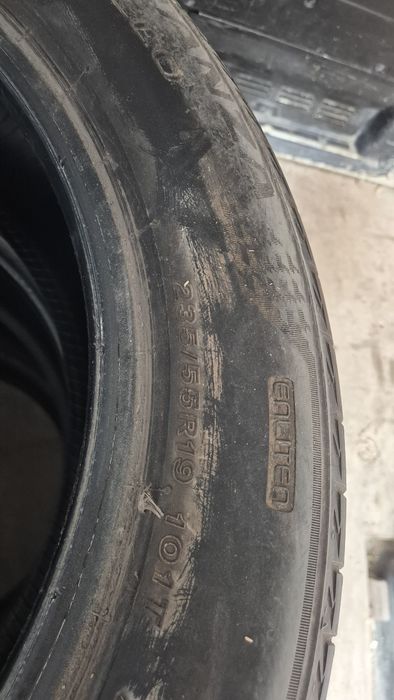 4 броя Bridgestone 235/55/19