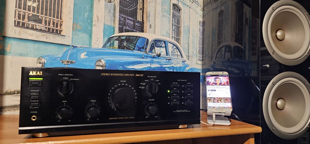 Akai AM 37 amplificator statie audio