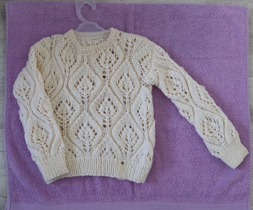 Кофточка для девочки