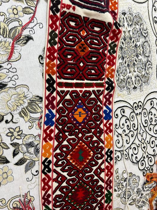 Басқұр (қол өнер)