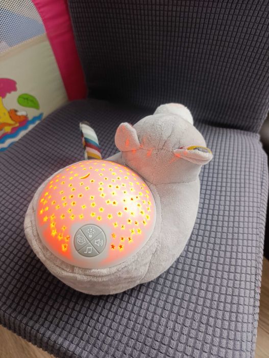 Кики проектор за детска стая с бял шум