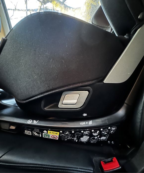 Стол за кола RECARO