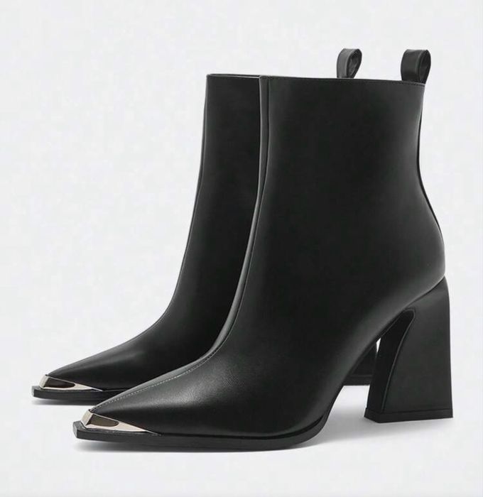 Кожени Боти с дебел ток