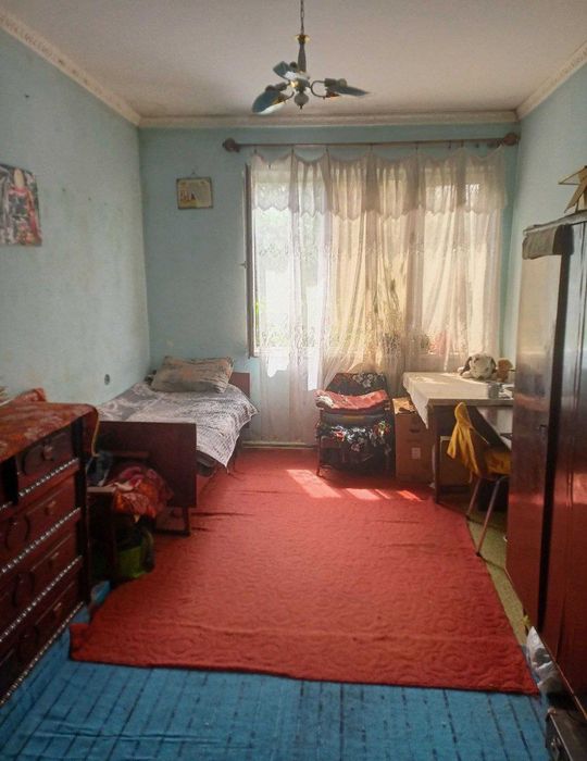 Чиланзар 19 кvartira sotiladi 3*4/4/4