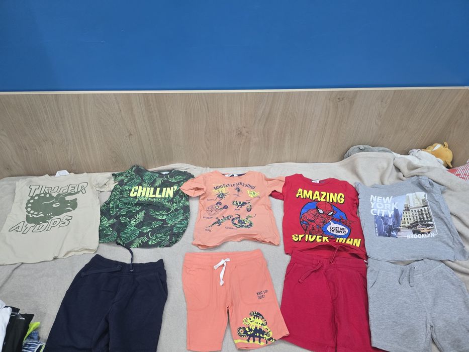 Голям лот дрехи за лятото + подарък