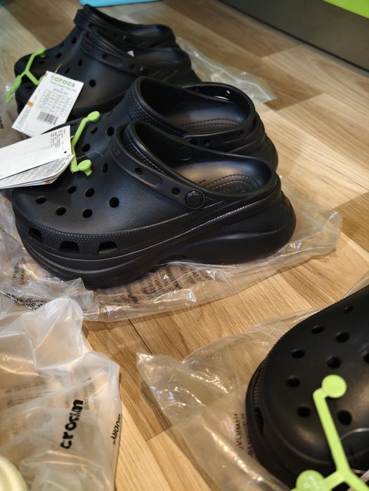Platforma si sandale crocs 37-38,39-40
