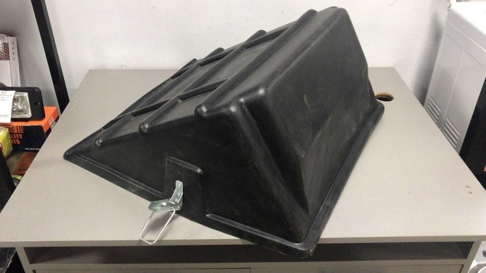 Крышка АКБ Камаз