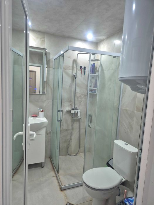 Продава се Тристаен апартамент в Шумен, Боян Българанов 1 - 80 кв.м за 1141 €/кв.м - Снимка #15