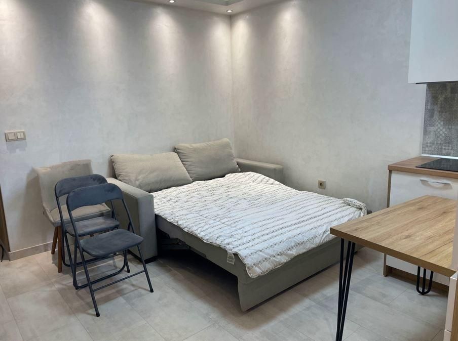 Дава се под наем Едностаен апартамент в Бургас, Лазур - 40 кв.м за 348.84 € - Снимка #4