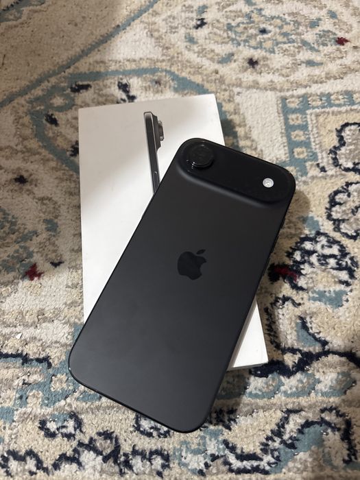 Продам iPhone Air 17