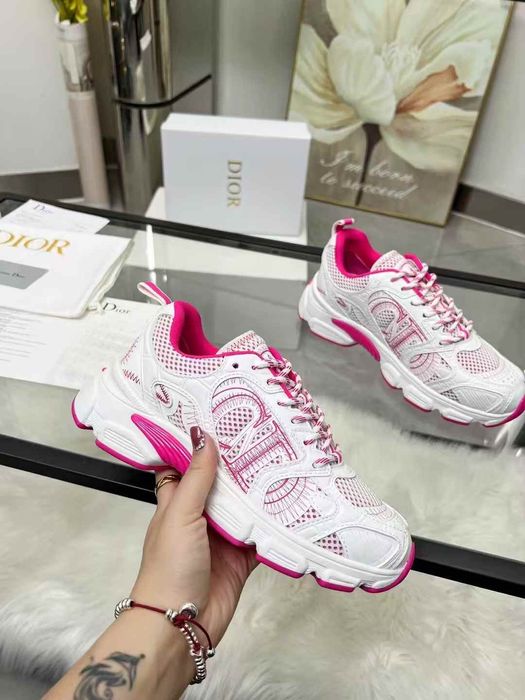 Дамски маратонки dior, налични