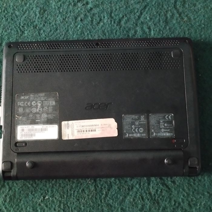 Aspire One mini netbook
