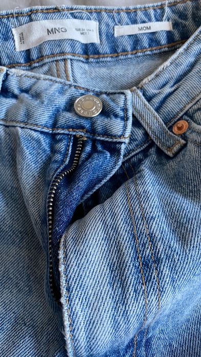 Джинсы Mango прямые Mom