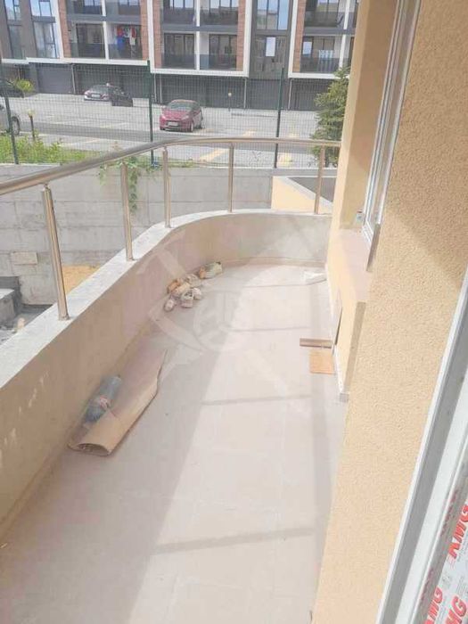 Продава се Тристаен апартамент в Бургас, Меден рудник - зона А - 140 кв.м за 683 €/кв.м - Снимка #3