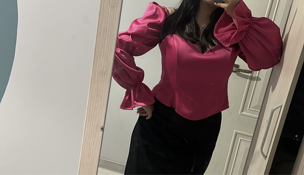 Красивая блузка