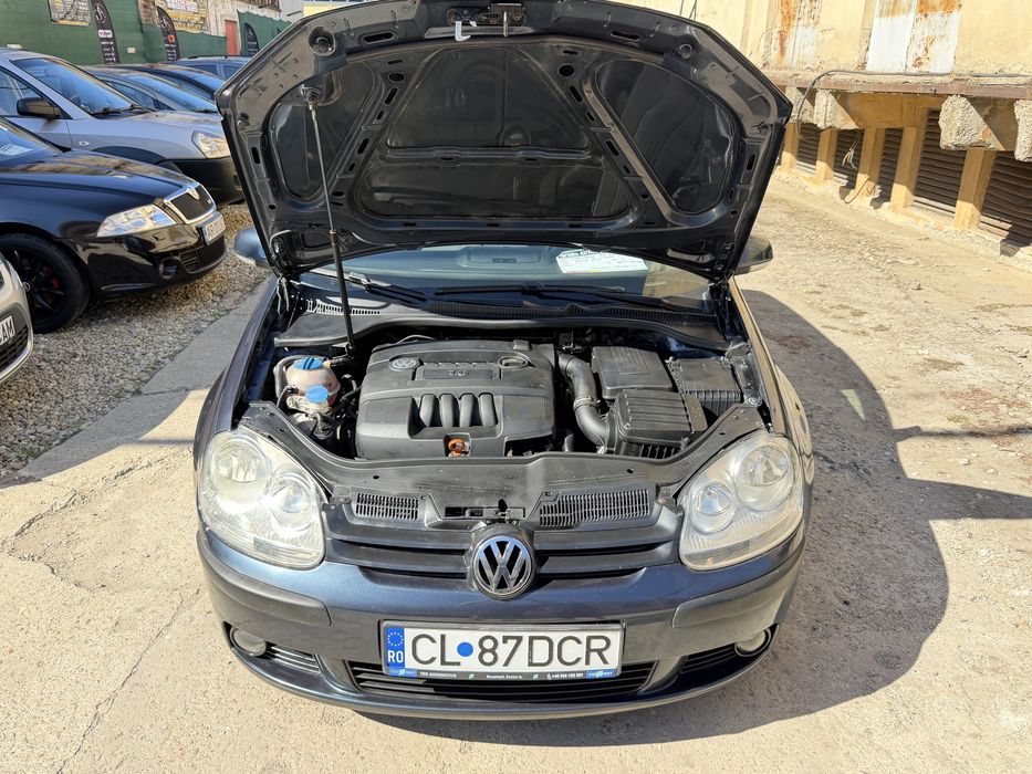 VW Golf 5 1.6 MPI 102 CP • 2006 • 116.000 km • Climatronic