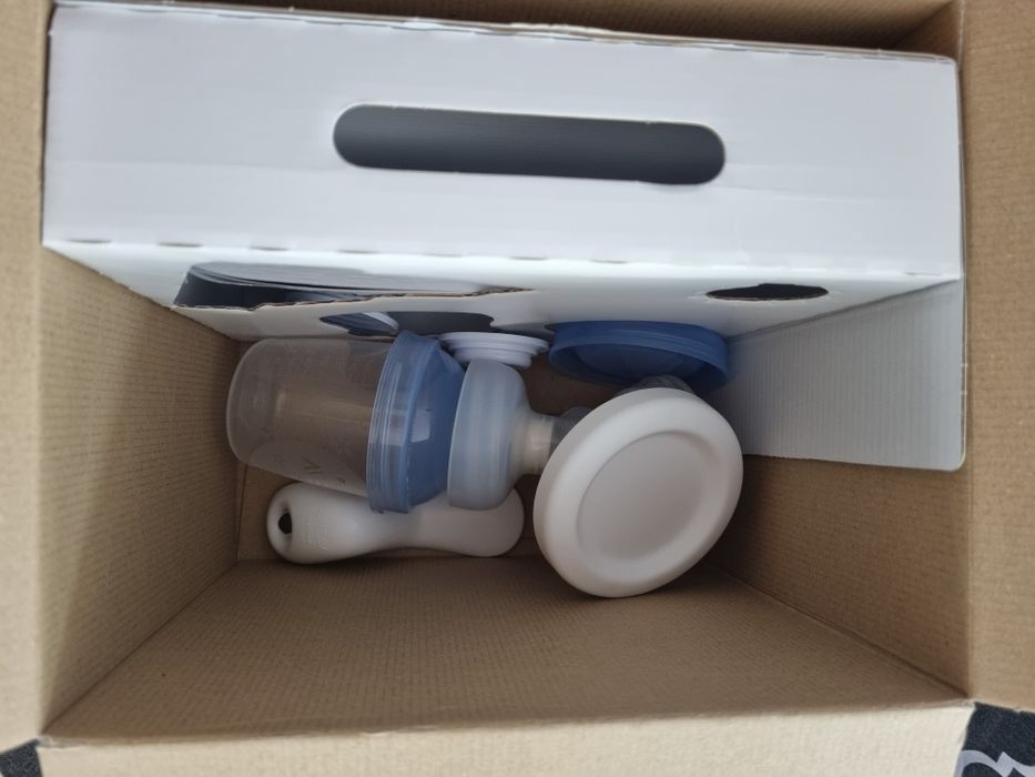 Помпа за кърма Philips Avent