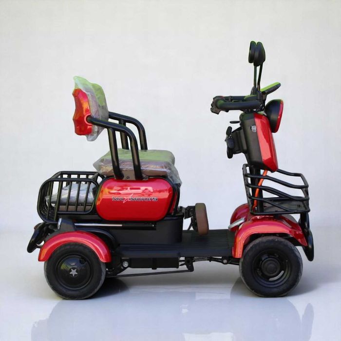 Електрическа триместна четириколка MaxMotors Х4 1500W