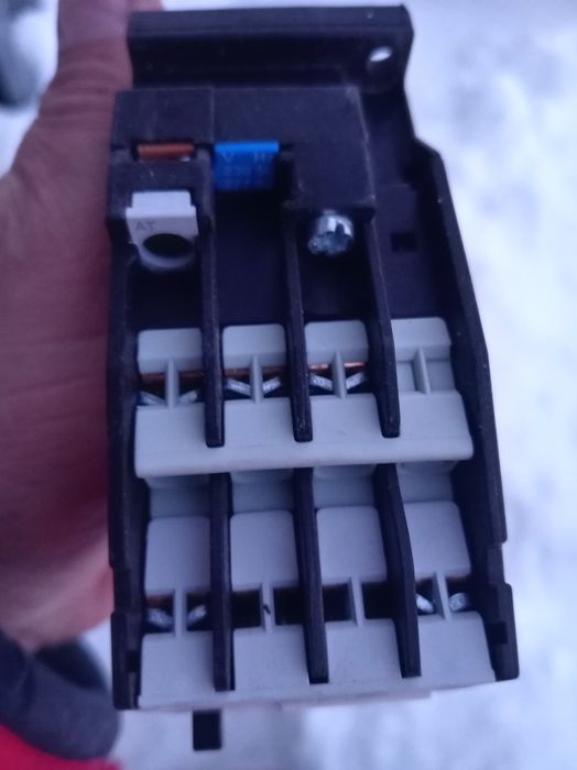 Магнитный пускатель