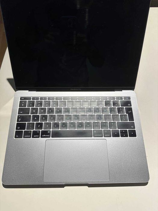 MacBook pro 2017 (model A1708)