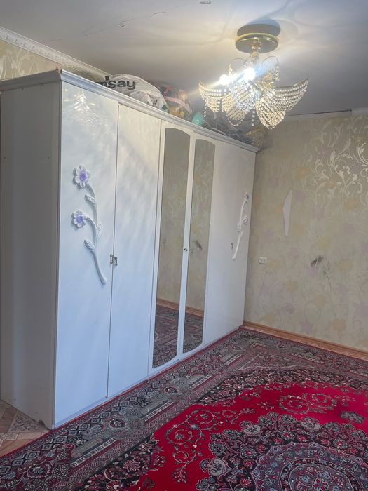 6 дверной шкаф и комод