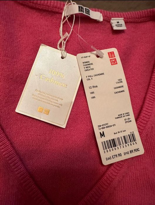 Uniqlo pulover casmir 100% nou M/L
