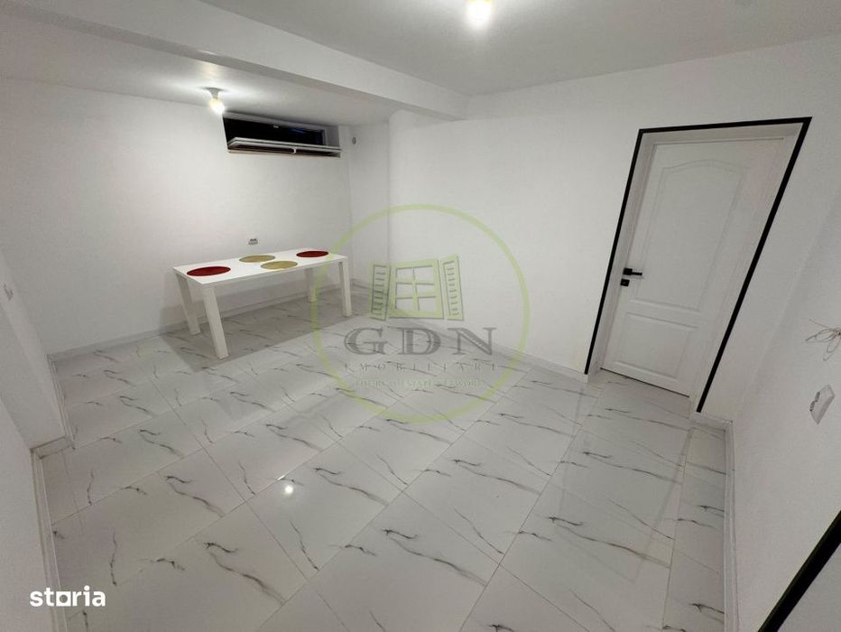 Apartament 3 camere, decomandat, 110.55 mp, Centru, zona Catedrala Sf — fotografia 1