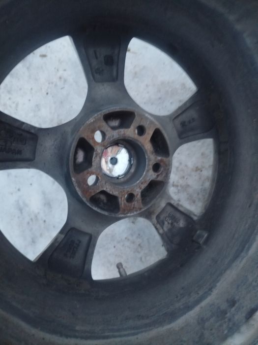 Продам титанки с летними шинами