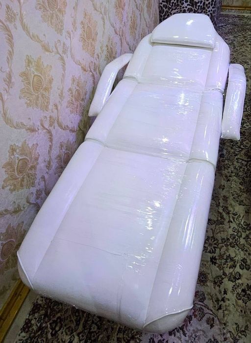 состоянии. Удобная, устойчивая, без повреждений.